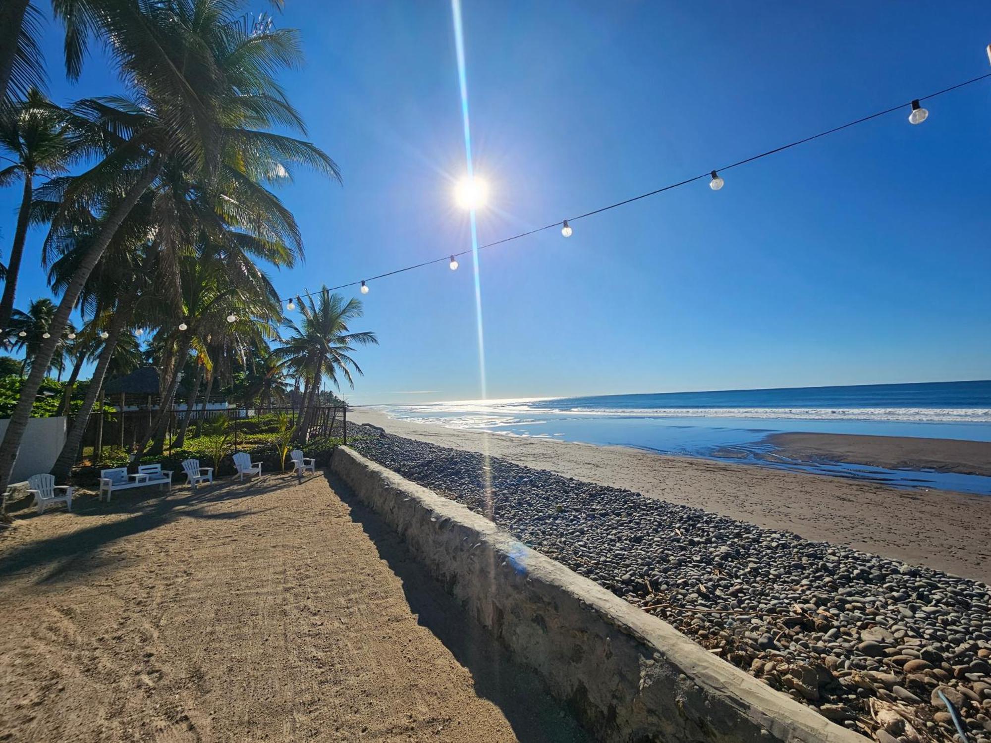 Sunset Surf Villa La Libertad Bagian luar foto